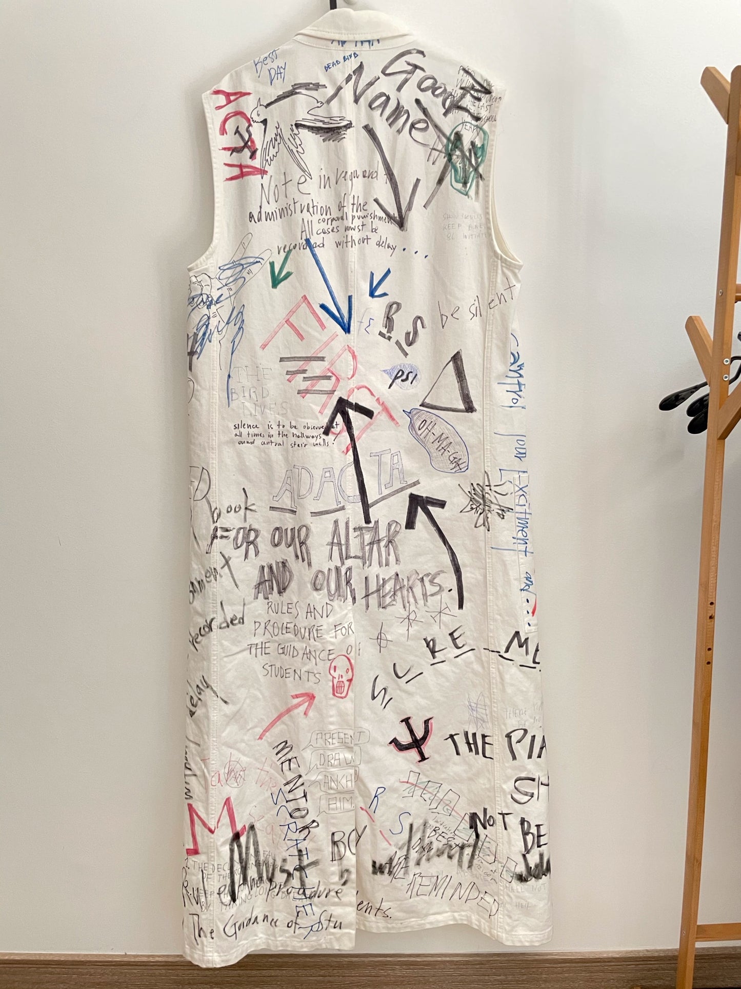 Raf Simons Fw15 graffiti handscript vest Lab coat