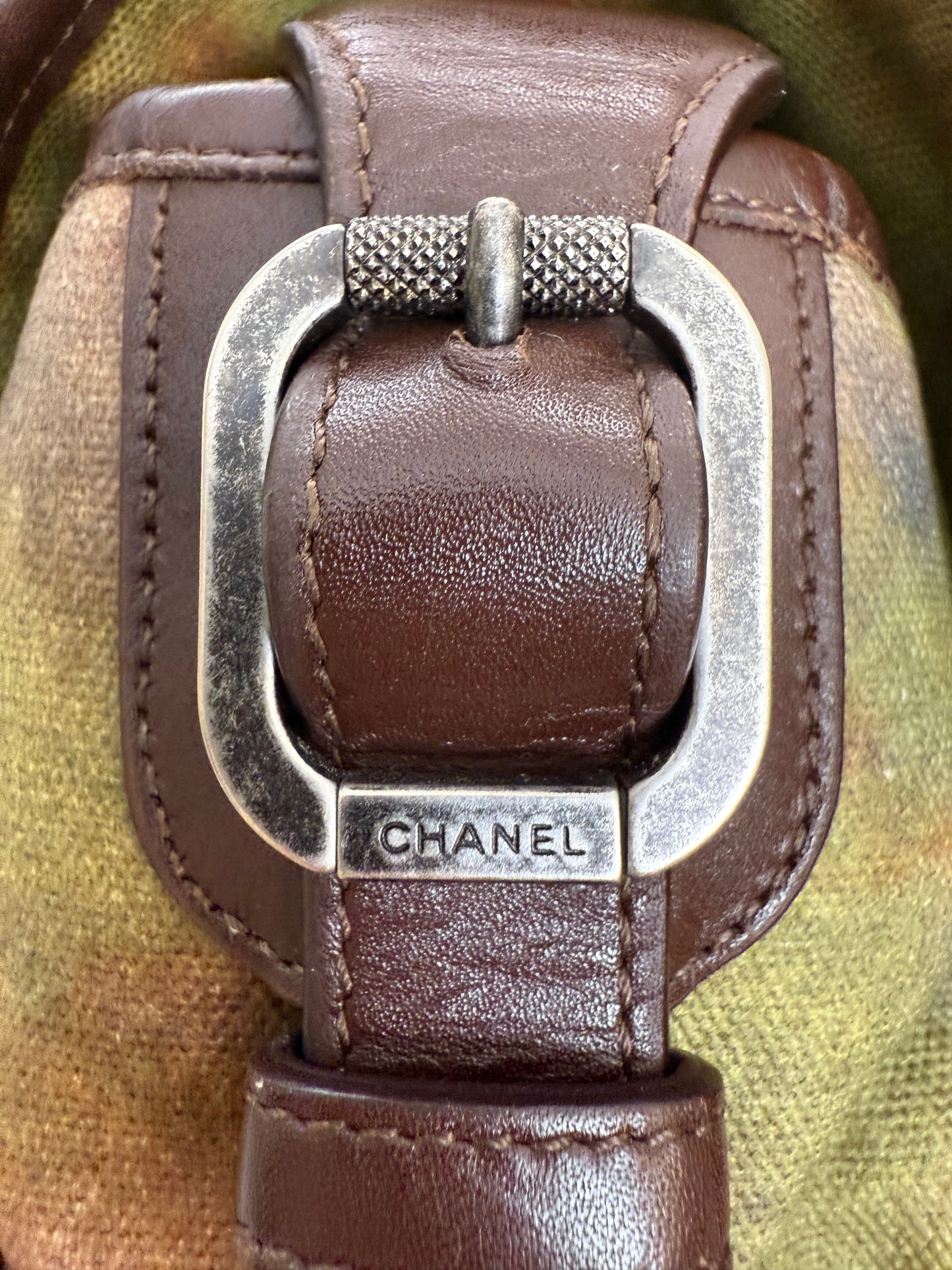 Chanel on the pavements graffiti messenger bag