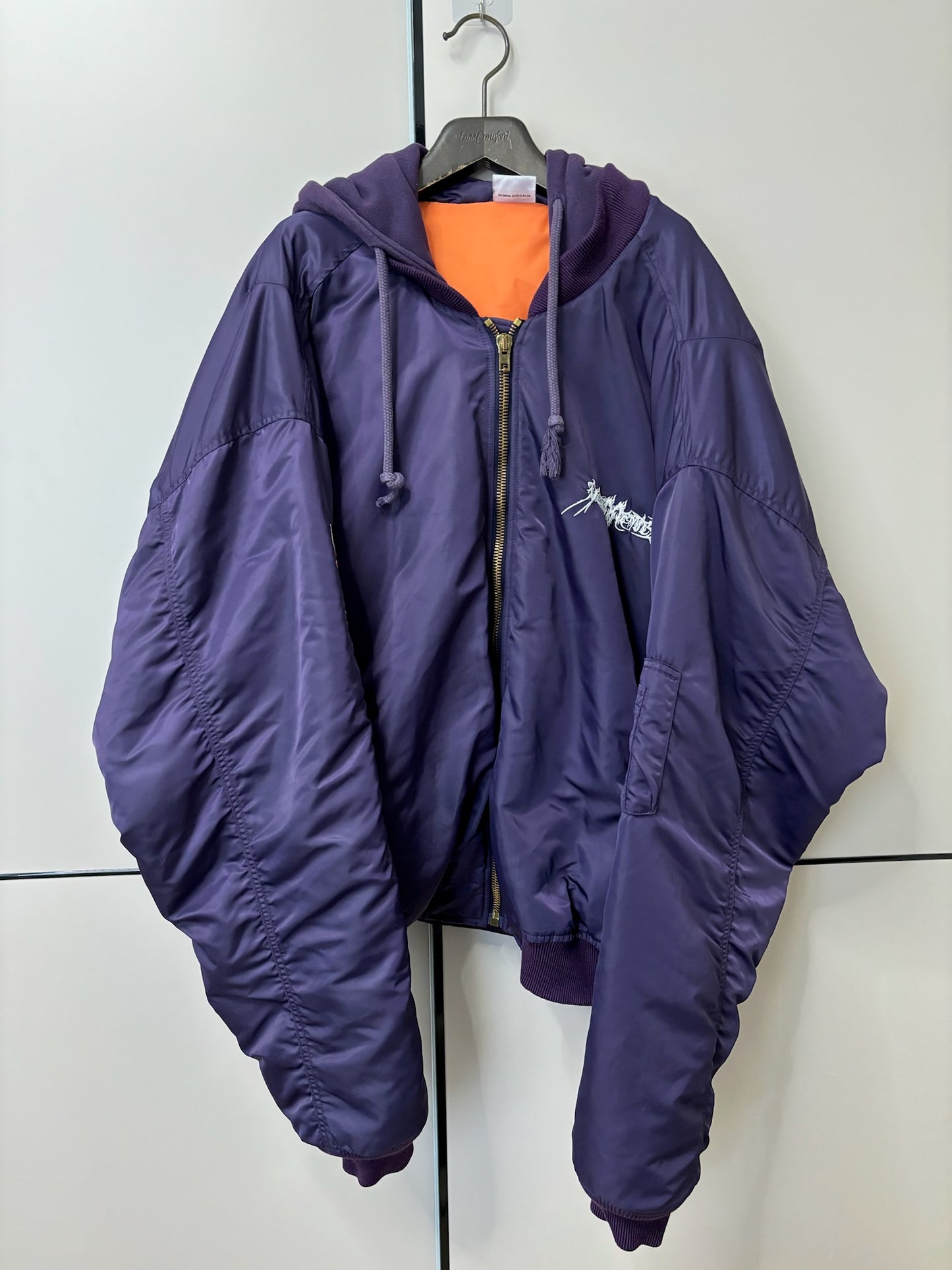 Vetements TFD bombers