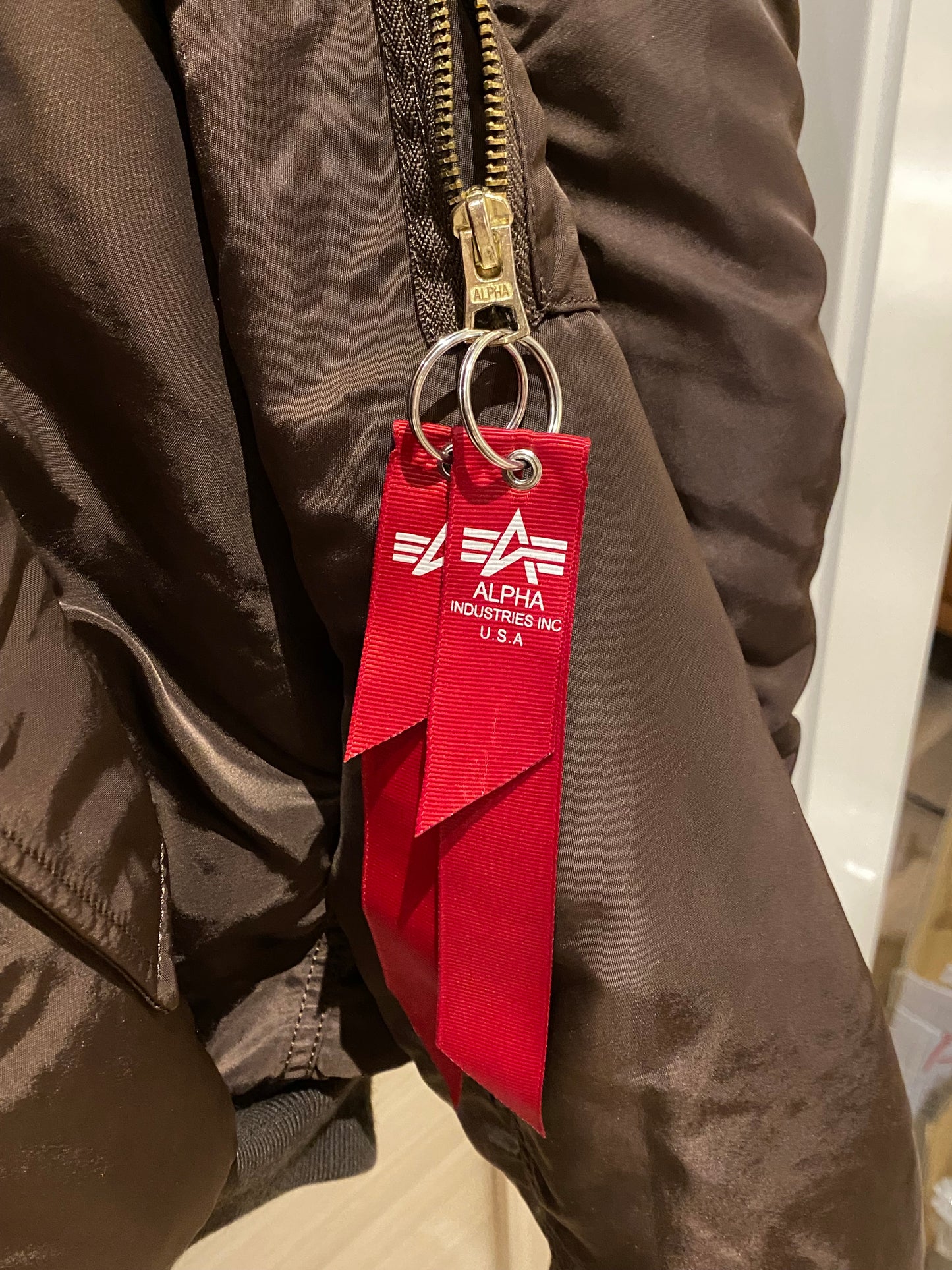Vetements SS17 Reversible bomber jacket Alpha industries