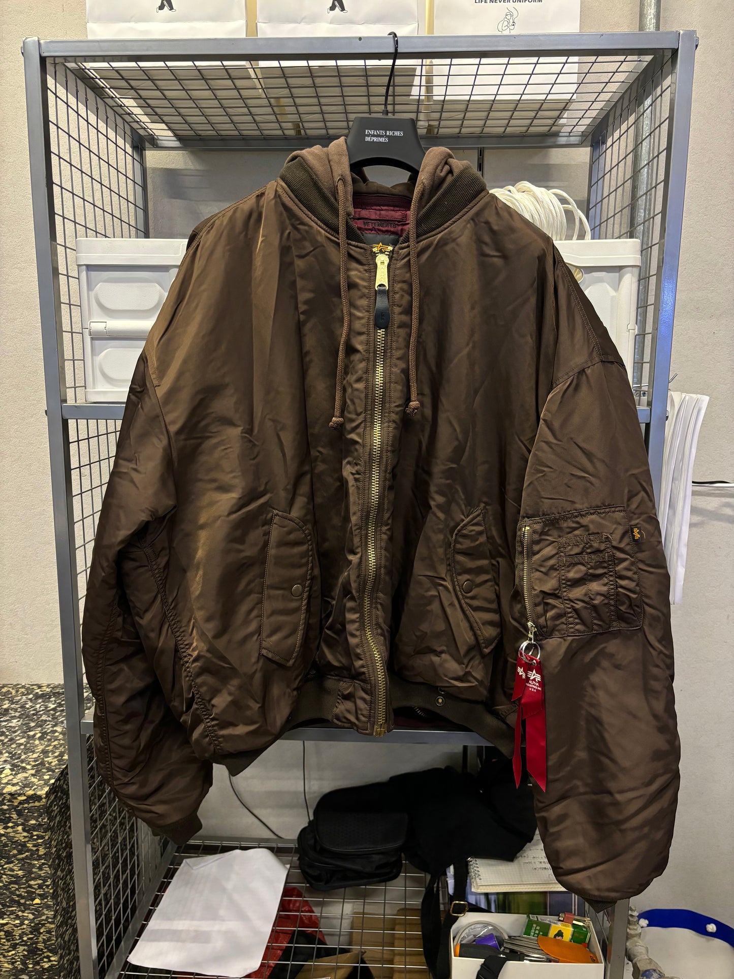 Vetements SS17 Reversible bomber jacket Alpha industries