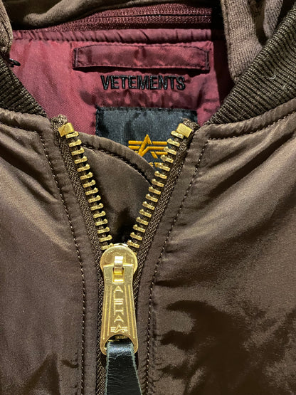 Vetements SS17 Reversible bomber jacket Alpha industries