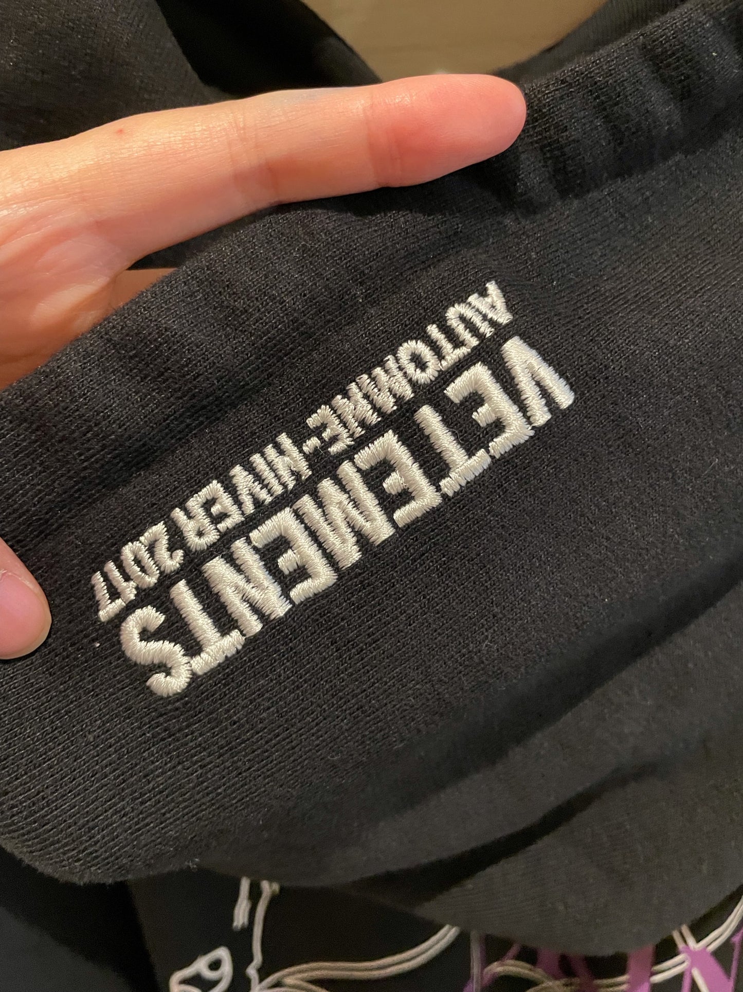 Vetements FW17 TFD cropped bomber