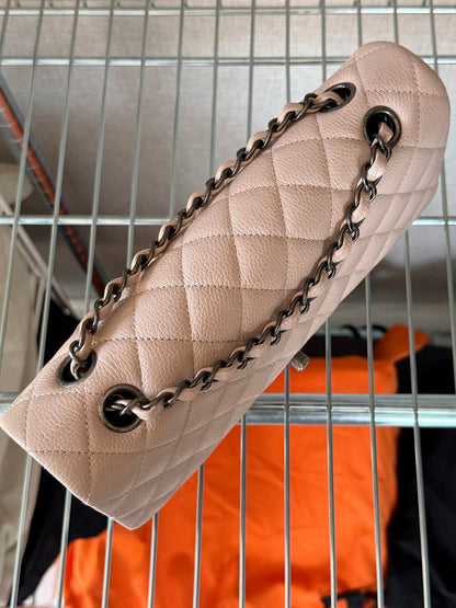 Chanel 2016 Caviar Leather Light Pink Medium Classic Flap