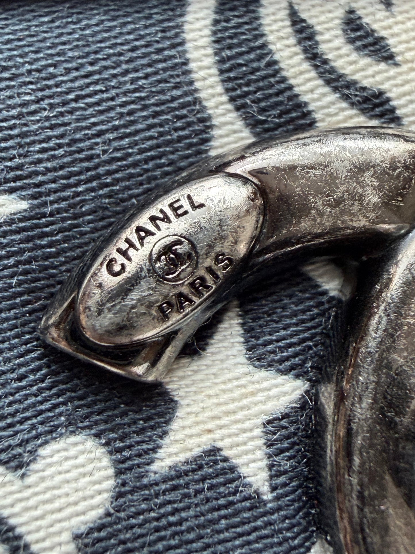 Chanel 2014 Paris Dallas Metiers D’art Bandana Medium Classic Flap