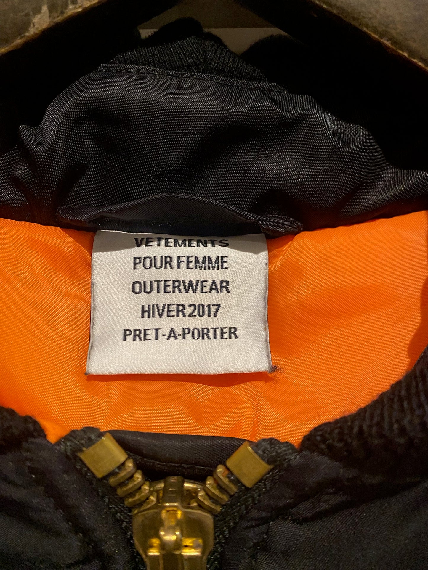 Vetements FW17 TFD cropped bomber