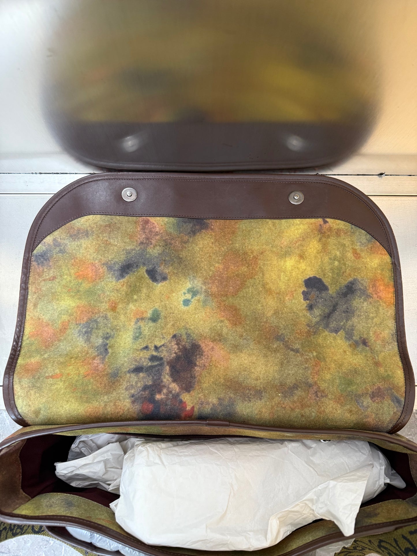 Chanel 15S graffiti on the pavements messenger bag