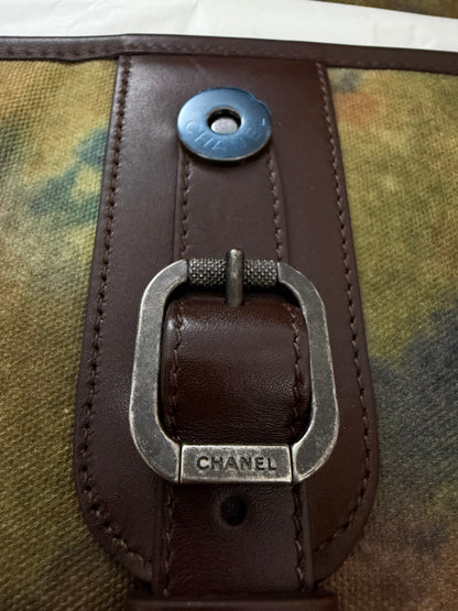 Chanel 15S Graffiti On The Pavements Messenger bag