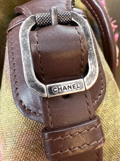Chanel 15S graffiti on the pavements messenger bag