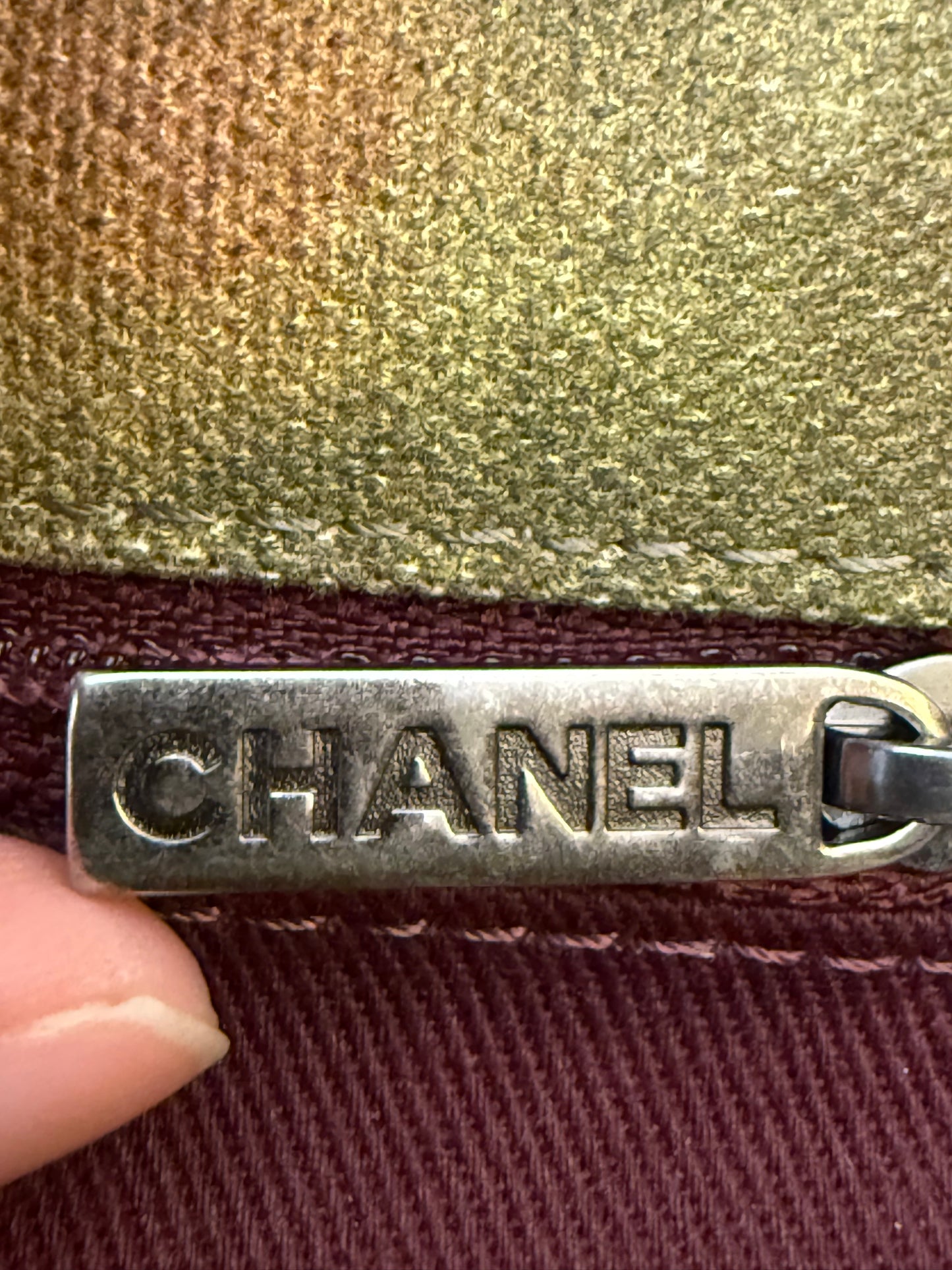 Chanel 15S graffiti on the pavements messenger bag