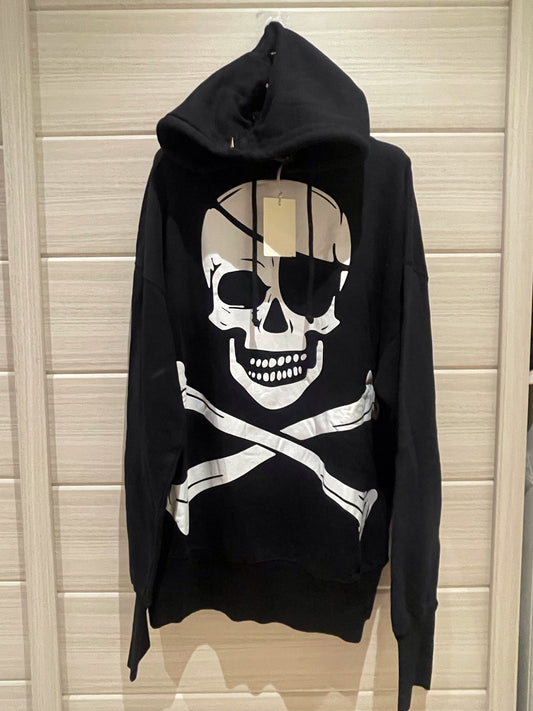Vetements FW19 skull spikes hoodie