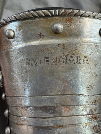 BALENCIAGA AW21 Chevaler Amore gloves