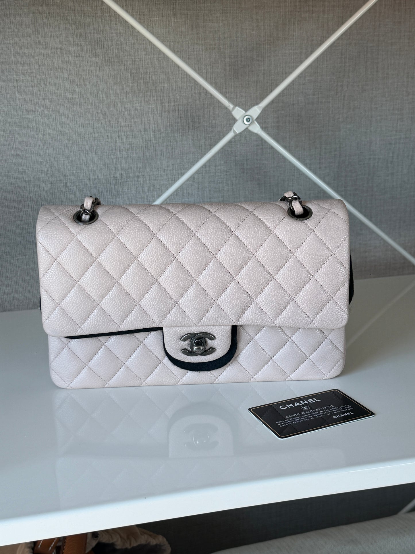 Chanel 2016 Caviar Leather Light Pink Medium Classic Flap
