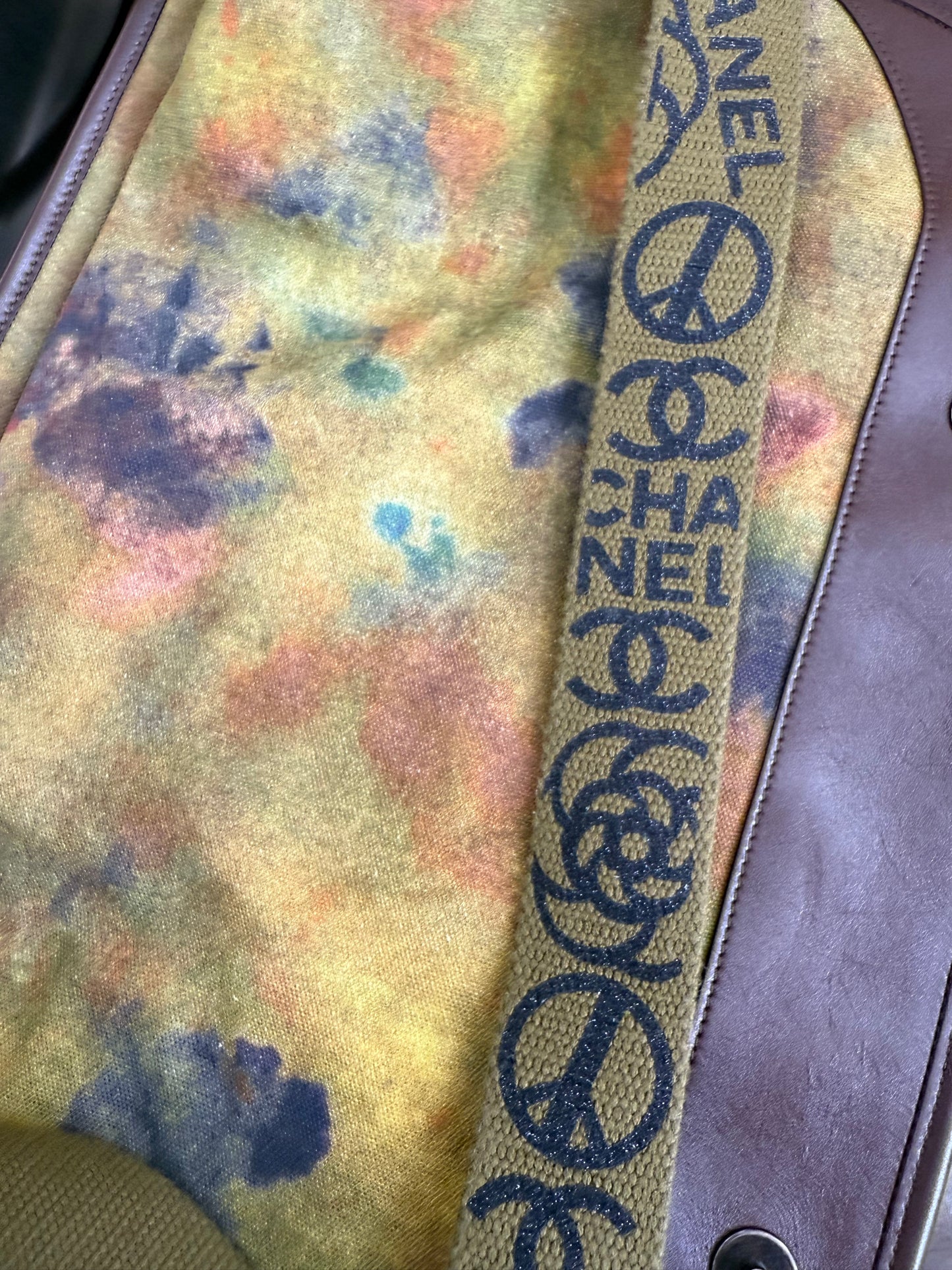 Chanel on the pavements graffiti messenger bag