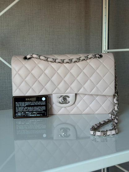 Chanel 2014S Light Pink Lambskin Medium Classic Flap