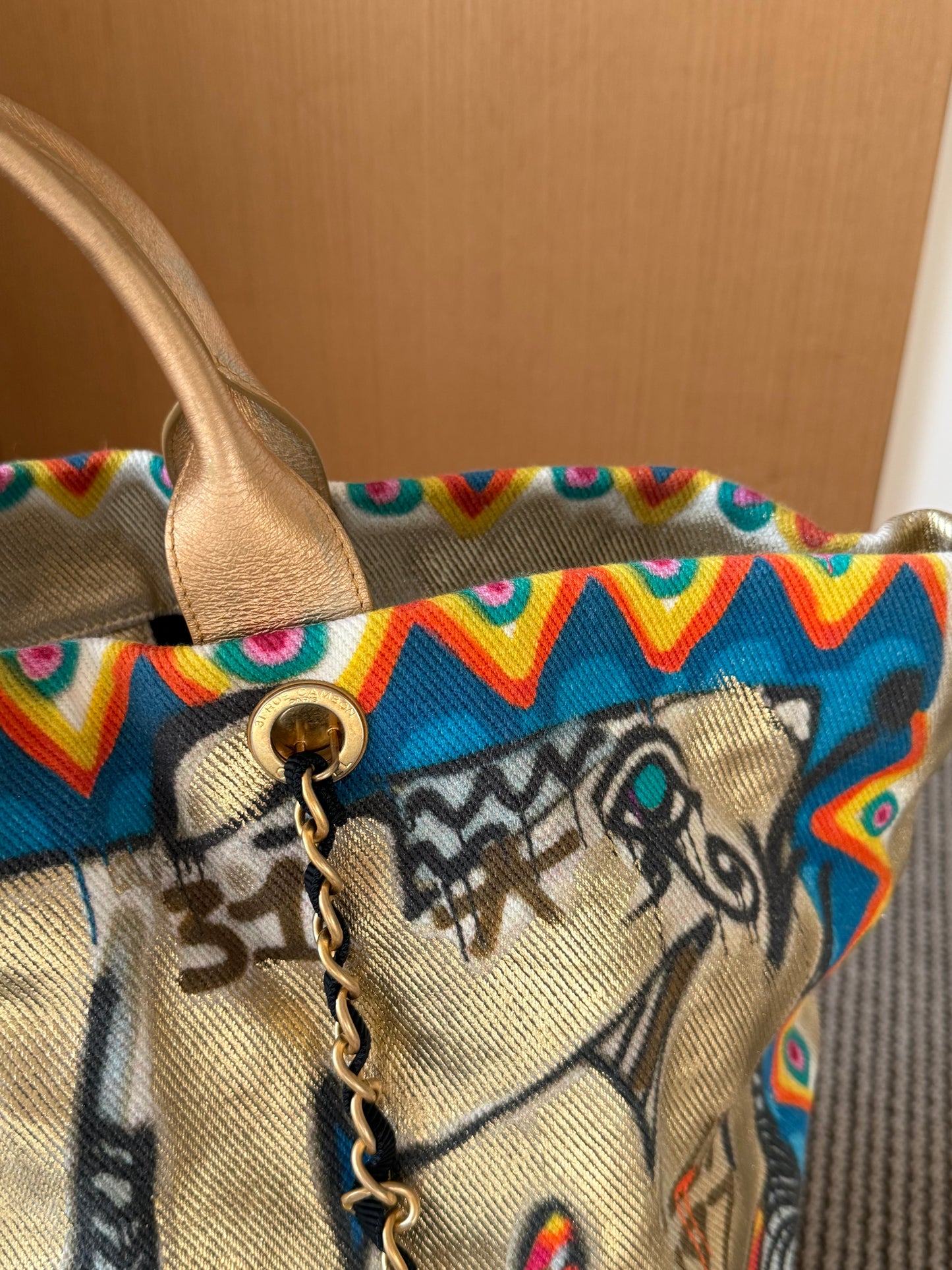 Chanel 2019 Paris-Egypt graffiti tote bag